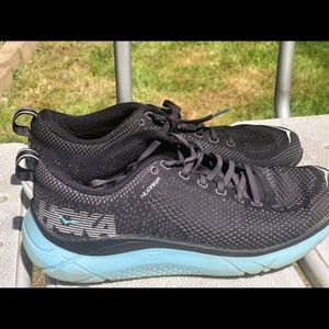 Hoka One  One Hupana Black Athletic Sneakers SZ. 9